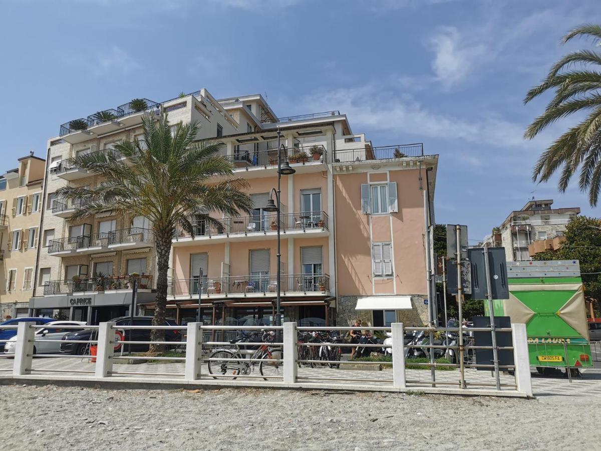 Albium Hotel Albenga Zewnętrze zdjęcie