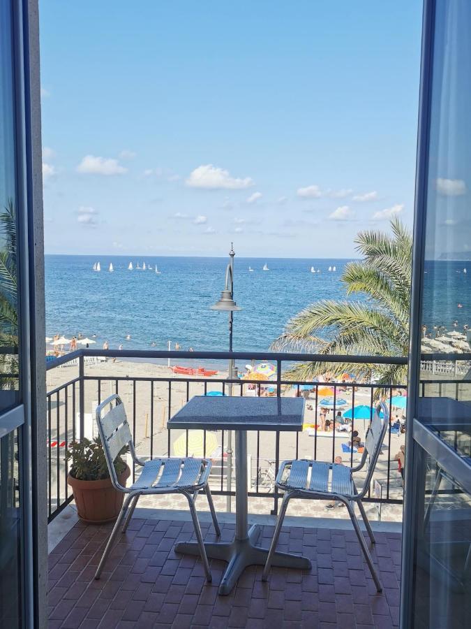 Albium Hotel Albenga Zewnętrze zdjęcie