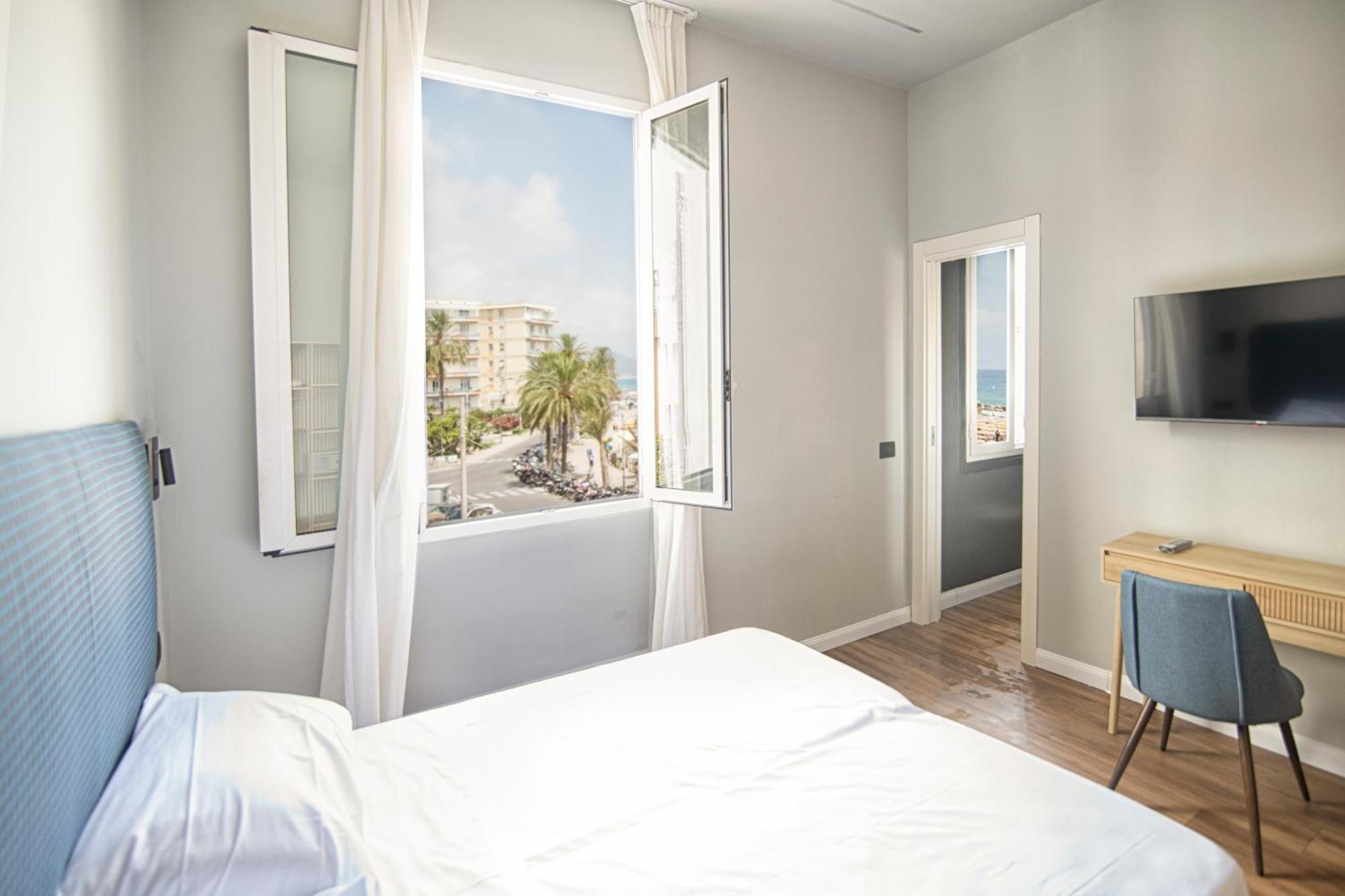 Albium Hotel Albenga Zewnętrze zdjęcie